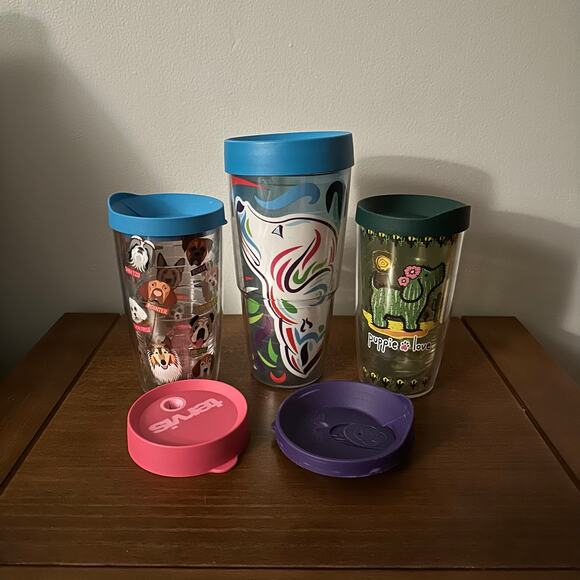 3 dog themed Tervis travel tumblers‎ with additional lids - Picture 2 of 2